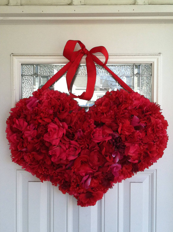 Hearth shaped wreath for Valentine's day