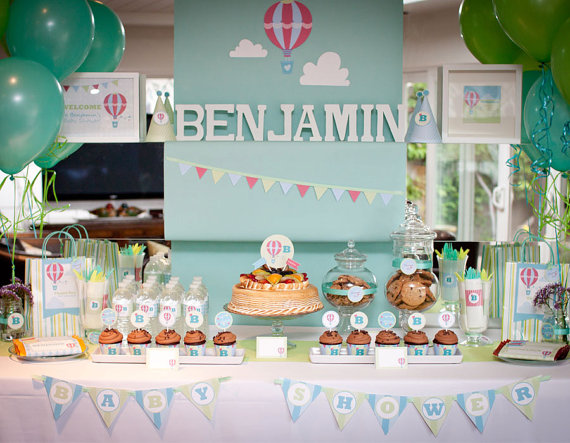 hot air balloon baby shower table